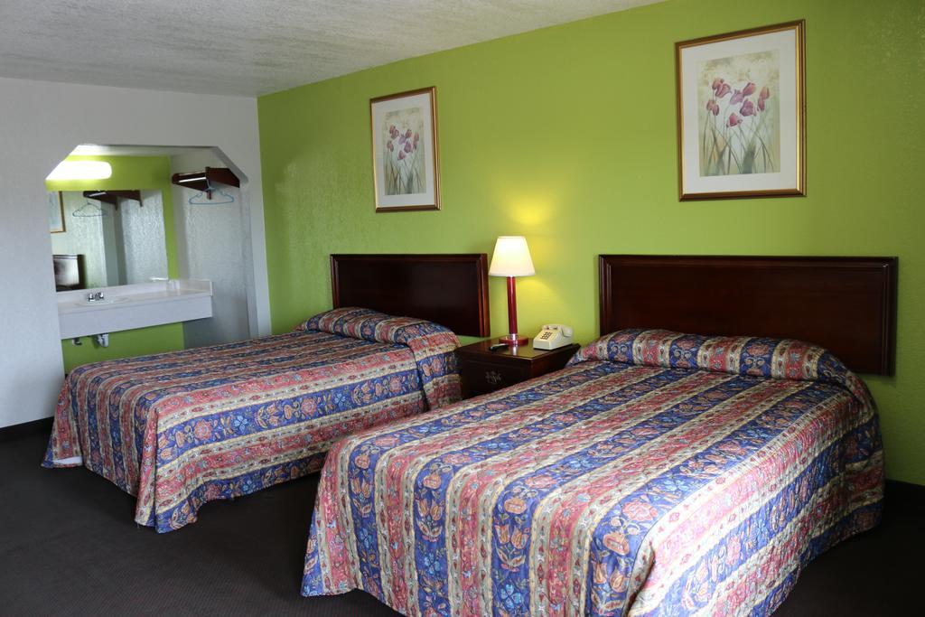 Budget Inn Jasper Стая снимка